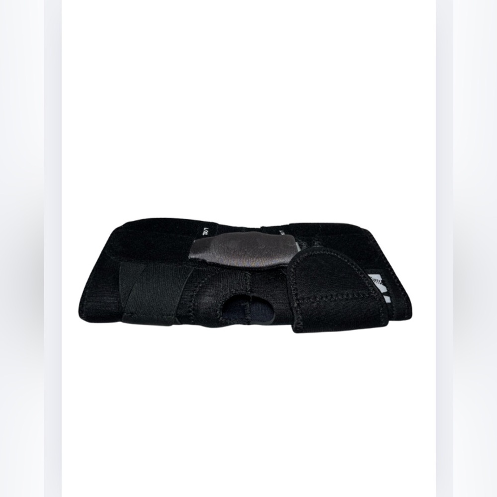 Black Knee Support Brace